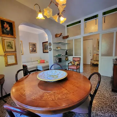 Spacious Near Corso Italia & Brignole Γένοβα